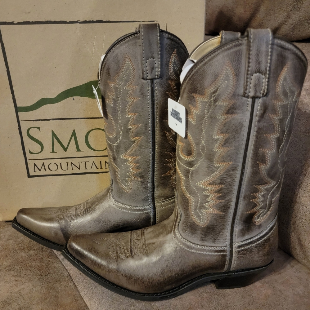 NEW 'Piper' Sz 7 Western Boots